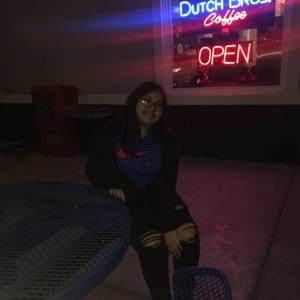 Meet your Posher, Victoria